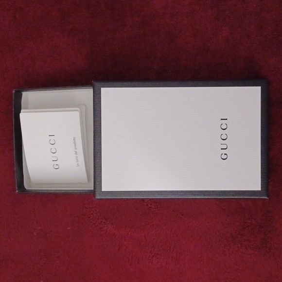 Empty Gucci jewelry box - Picture 2 of 4